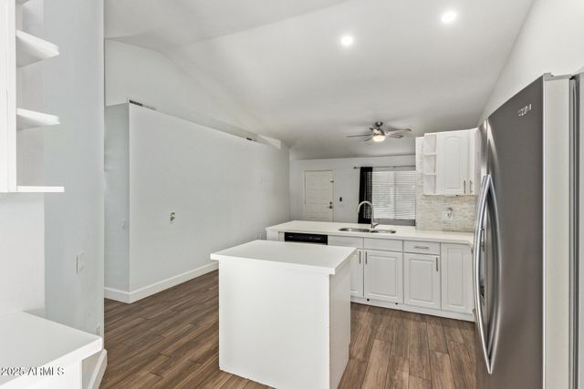 1833 E SANDRA Terrace, Phoenix, AZ 85022