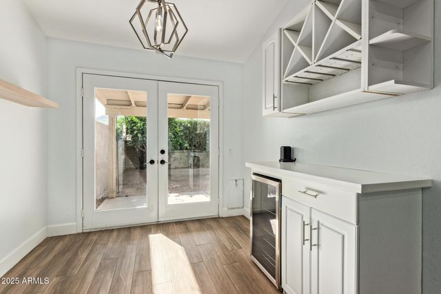 1833 E SANDRA Terrace, Phoenix, AZ 85022