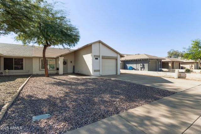1833 E SANDRA Terrace, Phoenix, AZ 85022