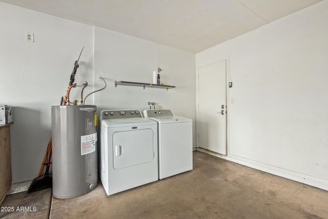 1833 E SANDRA Terrace, Phoenix, AZ 85022