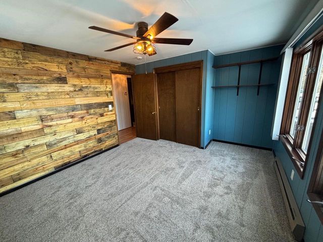 15744 DOUBLE B LANE, Mountain, WI 54149