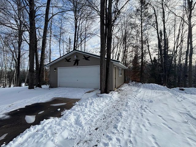 15744 DOUBLE B LANE, Mountain, WI 54149