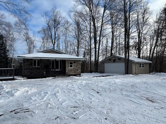 15744 DOUBLE B LANE, Mountain, WI 54149