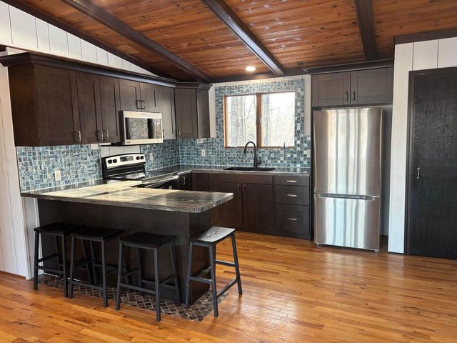 15744 DOUBLE B LANE, Mountain, WI 54149