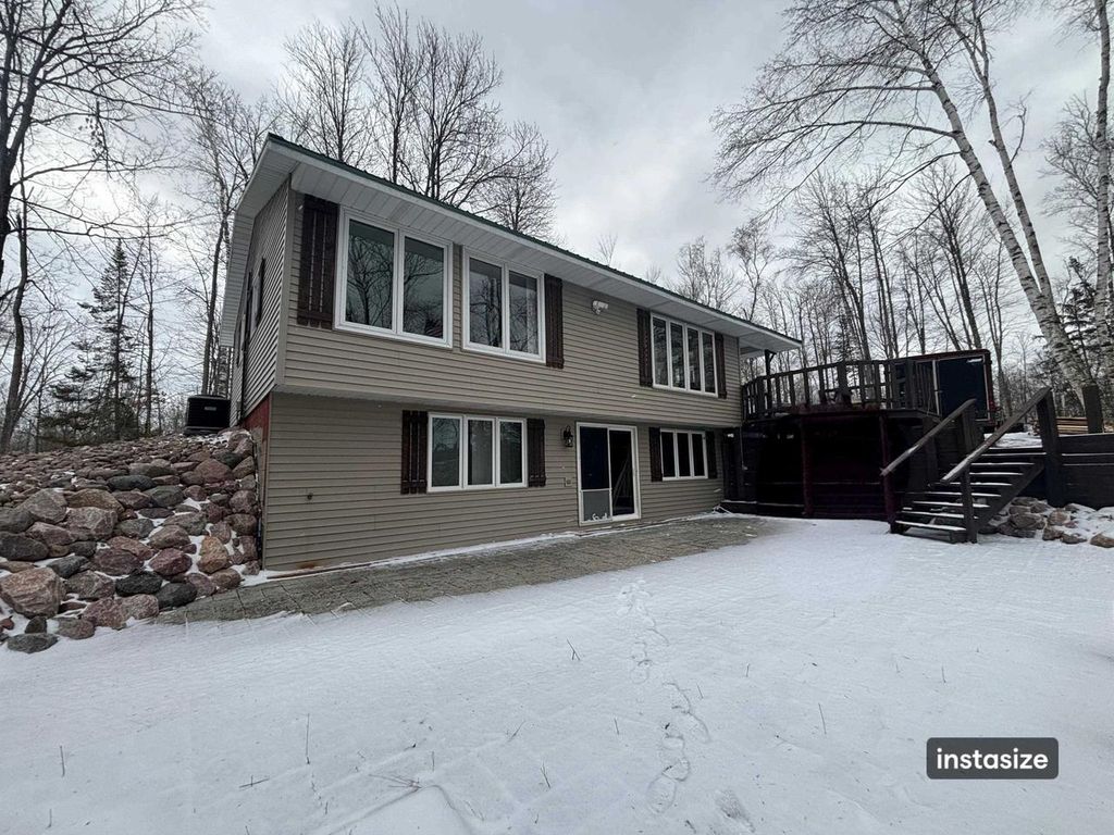 15744 DOUBLE B LANE, Mountain, WI 54149
