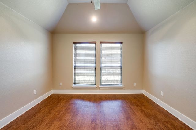 110 Hummingbird Drive, Weatherford, TX 76088