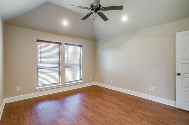 110 Hummingbird Drive, Weatherford, TX 76088