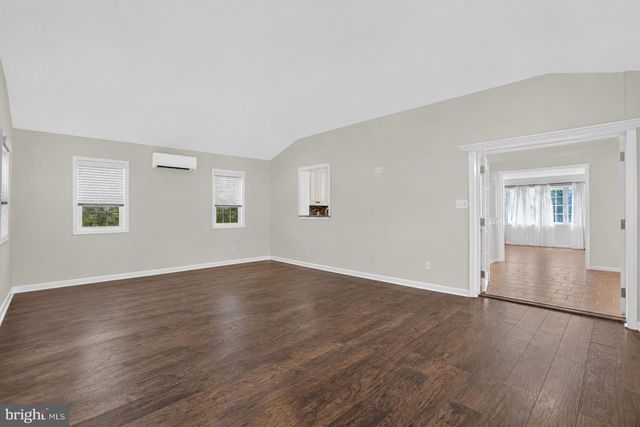1217 MAYFIELD RD, Wilmington, DE 19803