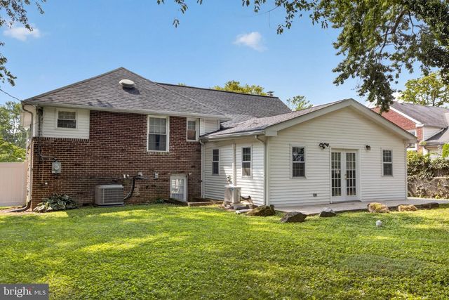 1217 MAYFIELD RD, Wilmington, DE 19803