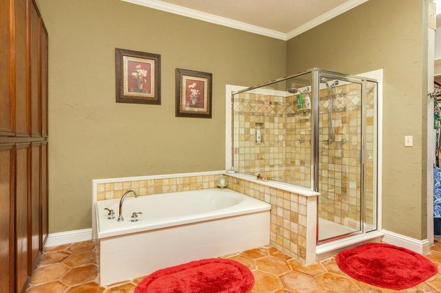 42 W Dansby Drive, Galveston, TX 77551