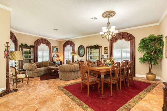 42 W Dansby Drive, Galveston, TX 77551