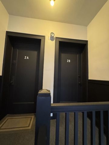 610 E 74th Street 2B, Chicago, IL 60619