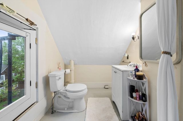 11 Glendale Street 2, Salem, MA 01970