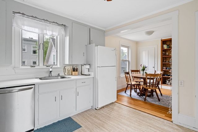 11 Glendale Street 2, Salem, MA 01970