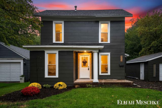 312 N Smith Street, Greenville, MI 48838