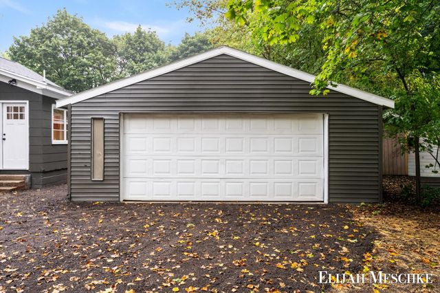 312 N Smith Street, Greenville, MI 48838