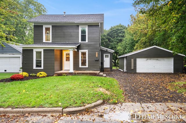312 N Smith Street, Greenville, MI 48838