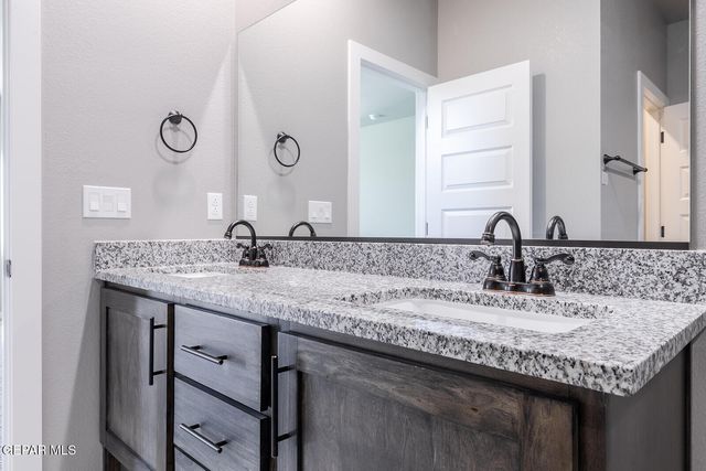 1804 Kelsey Davis Avenue, El Paso, TX 79928