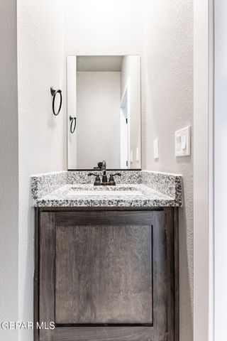 1804 Kelsey Davis Avenue, El Paso, TX 79928