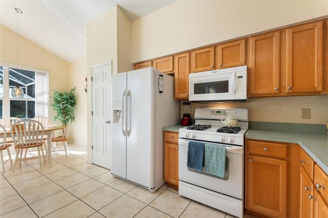653 JAYBEE AVENUE, Davenport, FL 33897
