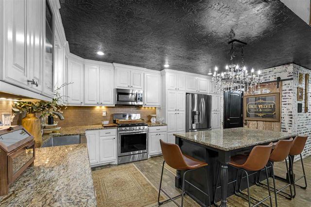 5 NE 15th St, Lawton, OK 73507