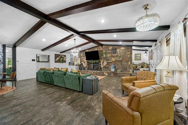 5 NE 15th St, Lawton, OK 73507