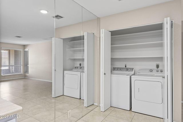 312 W YUKON Drive 2, Phoenix, AZ 85027
