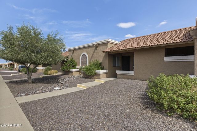 312 W YUKON Drive 2, Phoenix, AZ 85027