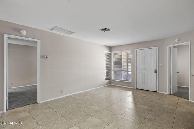 312 W YUKON Drive 2, Phoenix, AZ 85027
