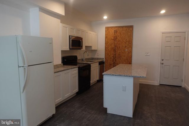 2749 W FAIRMOUNT AVE, Baltimore, MD 21223