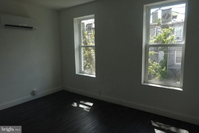 2749 W FAIRMOUNT AVE, Baltimore, MD 21223