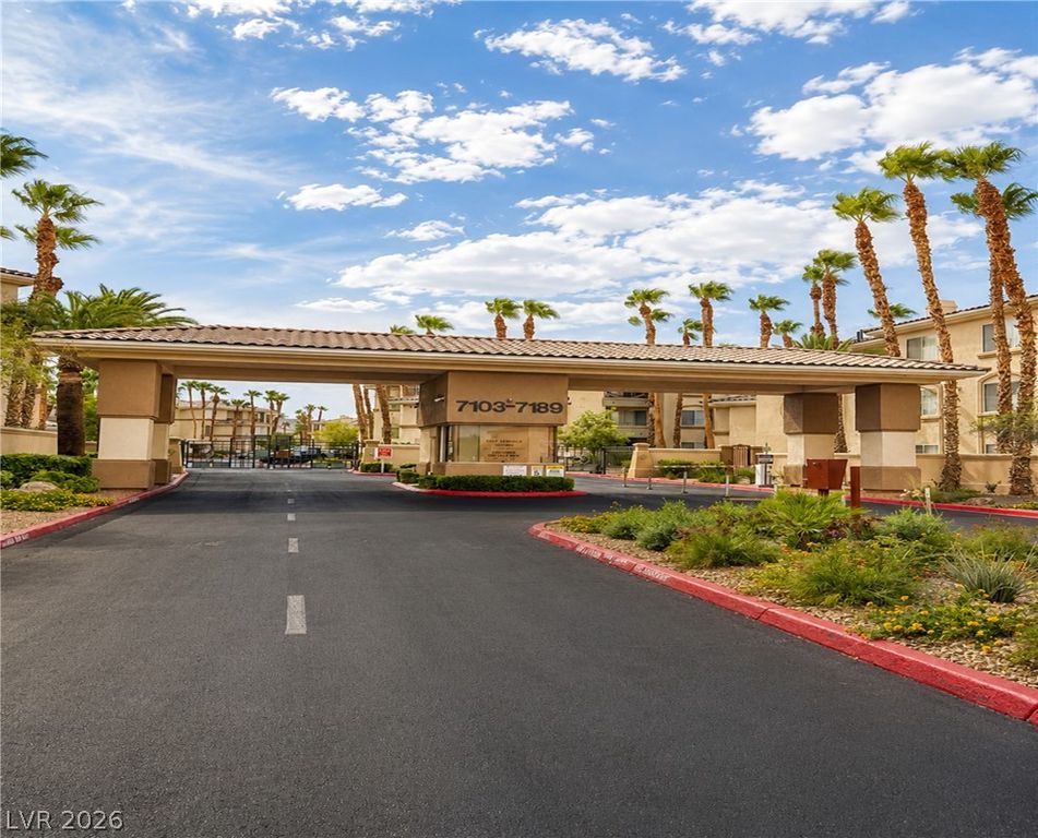 7127 South Durango Drive 203, Las Vegas, NV 89113 — photo 2