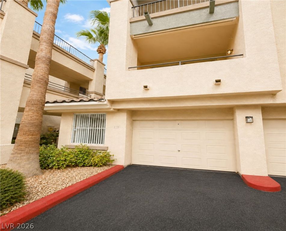 7127 South Durango Drive 203, Las Vegas, NV 89113 — photo 3