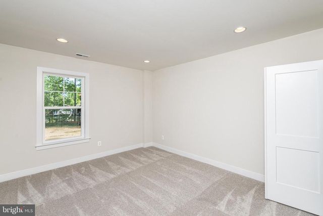 300 COMPASS COVE, Mineral, VA 23117