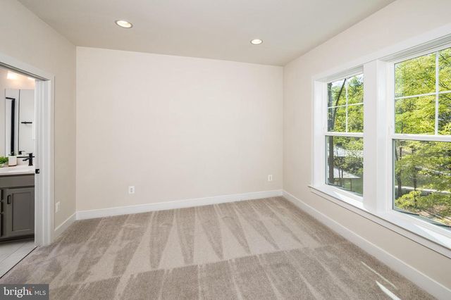 300 COMPASS COVE, Mineral, VA 23117