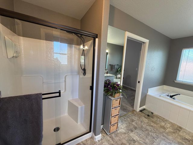 1484 Radcliffe Way, Auburn, CA 95603