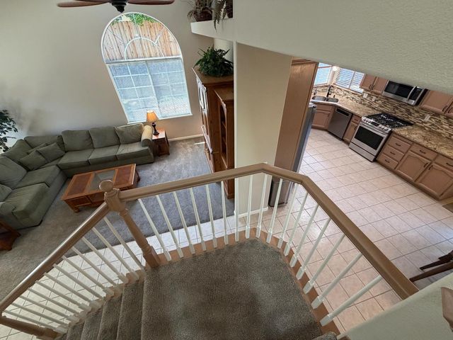 1484 Radcliffe Way, Auburn, CA 95603