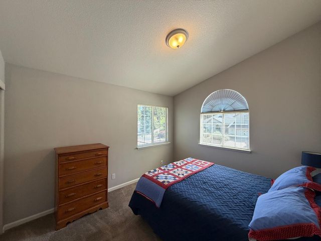 1484 Radcliffe Way, Auburn, CA 95603