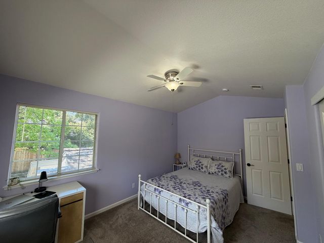 1484 Radcliffe Way, Auburn, CA 95603