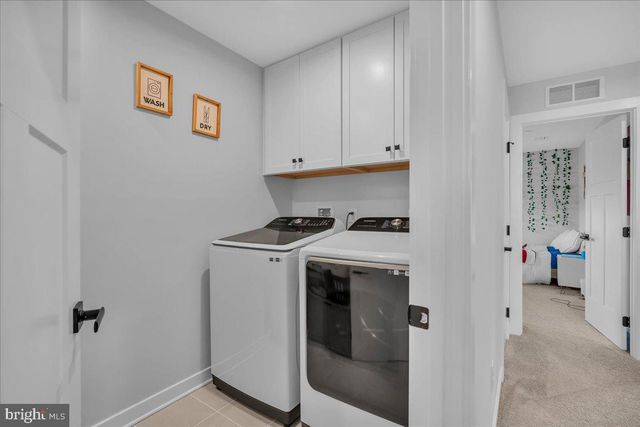 104 PRESLEY WAY, Williamstown, NJ 08094