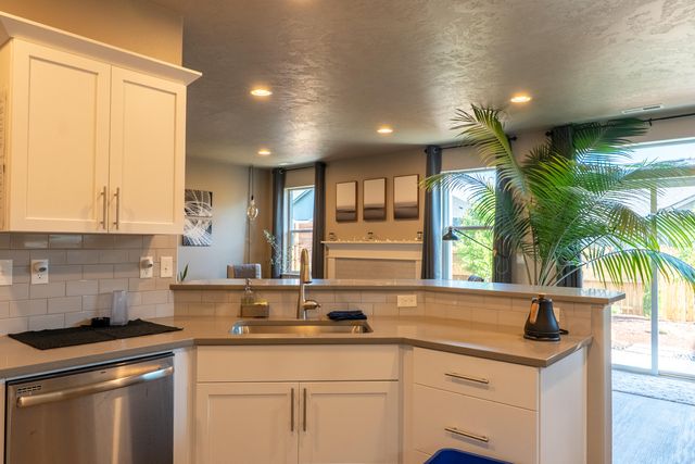 3646 SW Obsidian Place, Redmond, OR 97756