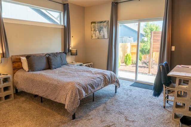 3646 SW Obsidian Place, Redmond, OR 97756
