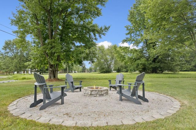 559 Waynoka Drive, Franklin Twp, OH 45171