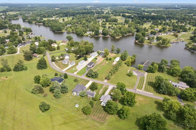 559 Waynoka Drive, Franklin Twp, OH 45171