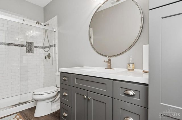 559 Waynoka Drive, Franklin Twp, OH 45171