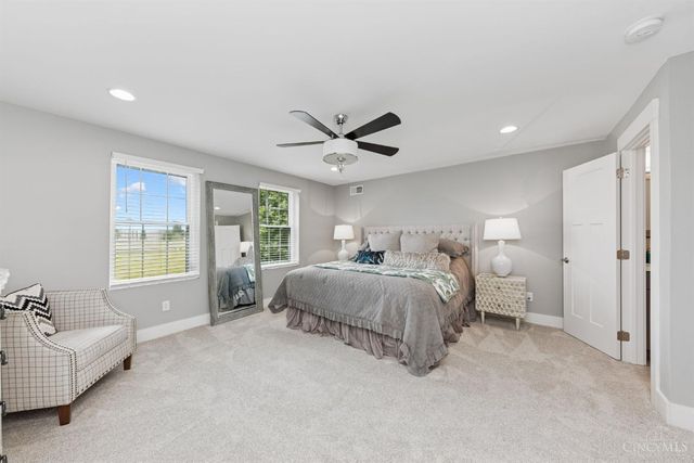 559 Waynoka Drive, Franklin Twp, OH 45171