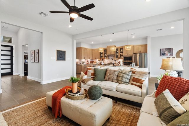 3723 Moru Oak Drive, Seguin, TX 78155