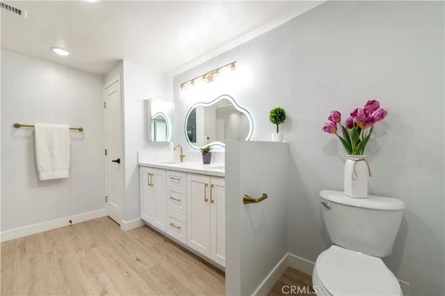 2112 Via Puerta N, Laguna Woods, CA 92637