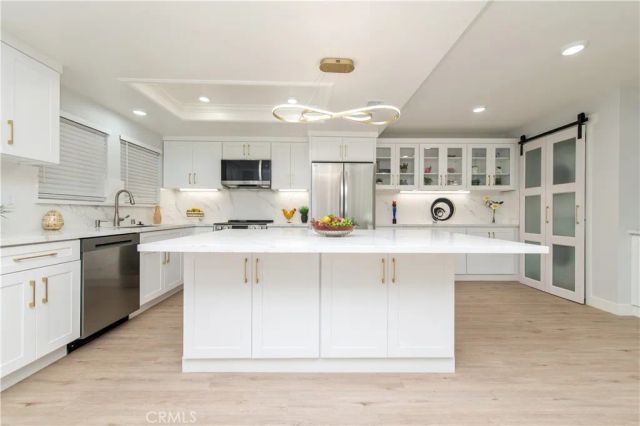 2112 Via Puerta N, Laguna Woods, CA 92637