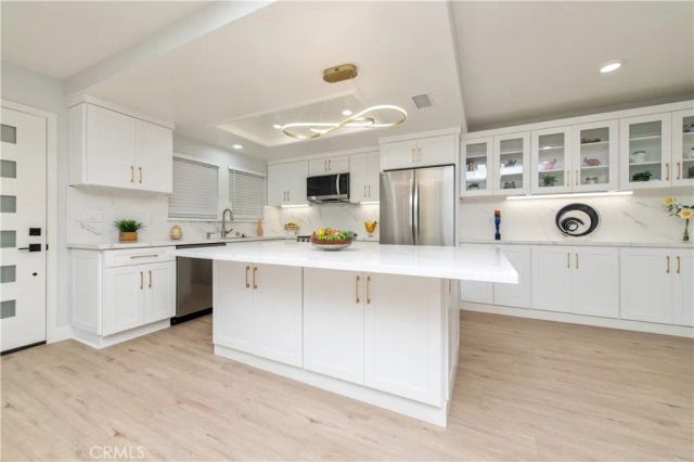 2112 Via Puerta N, Laguna Woods, CA 92637